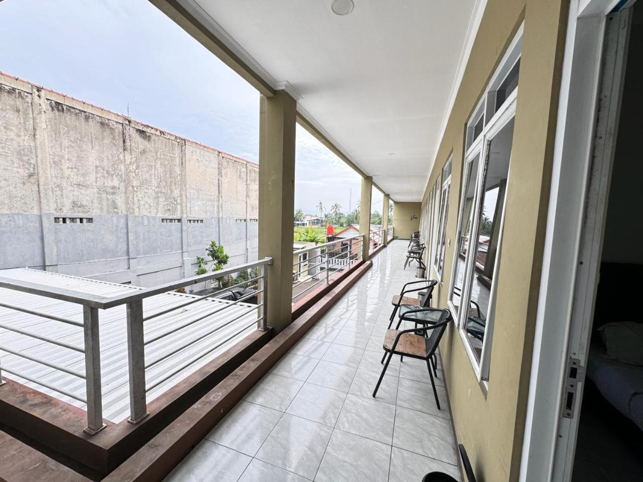Fakhira Residence Hotel Cianjur Exterior foto
