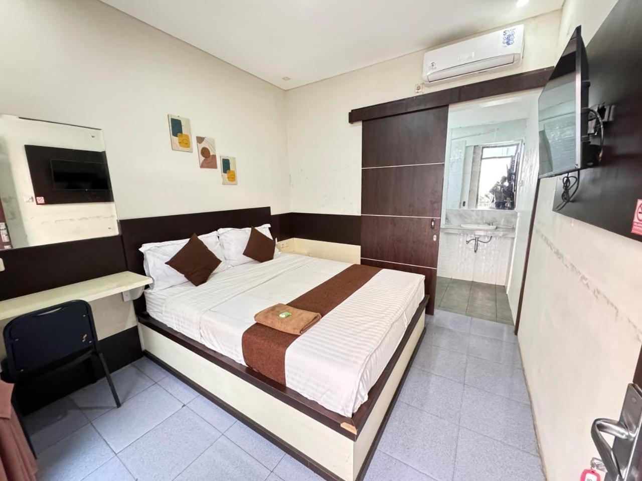 Fakhira Residence Hotel Cianjur Exterior foto