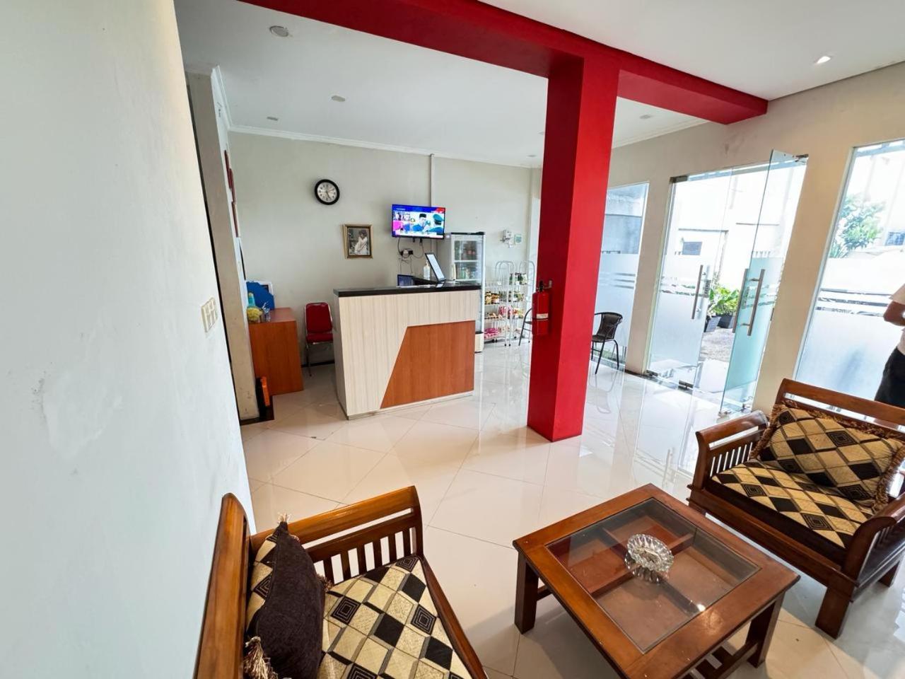 Fakhira Residence Hotel Cianjur Exterior foto